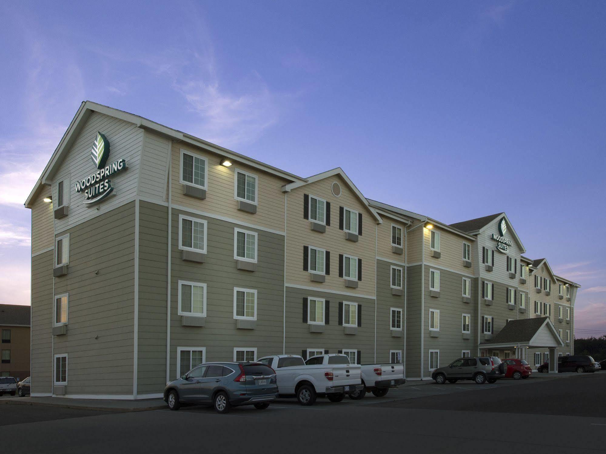 Woodspring Suites Junction City Exterior photo